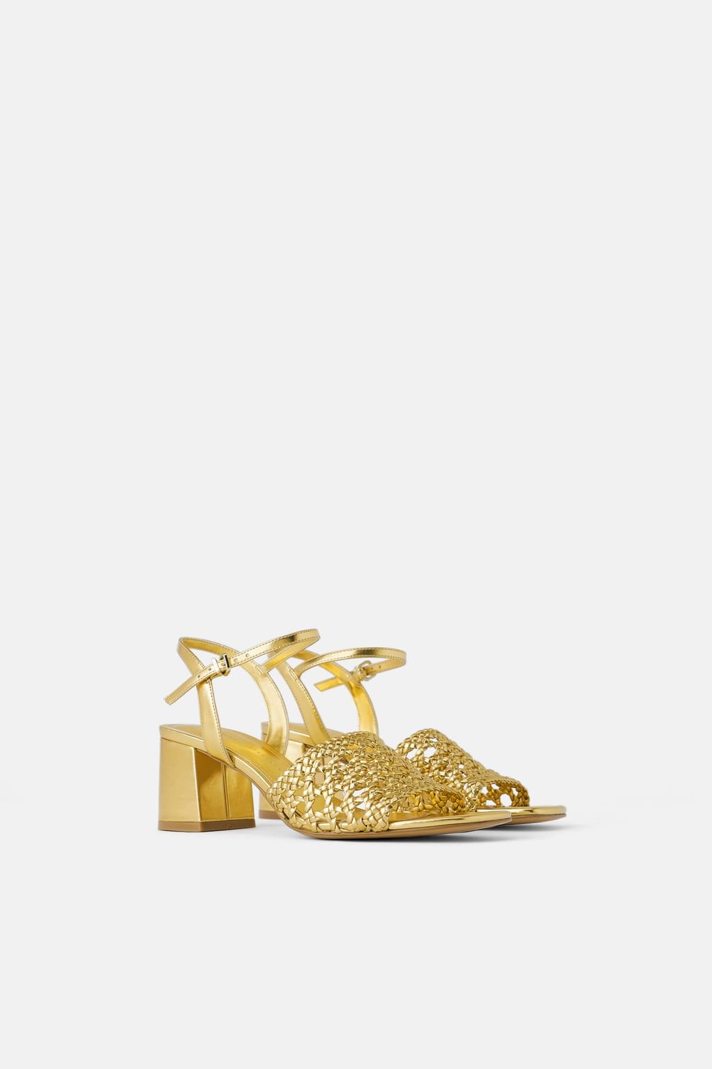 10 zapatos de fiesta de Zara, planos, con tacón sensato y 10 zapatos de fiesta de Zara, planos, con tacón sensato y
