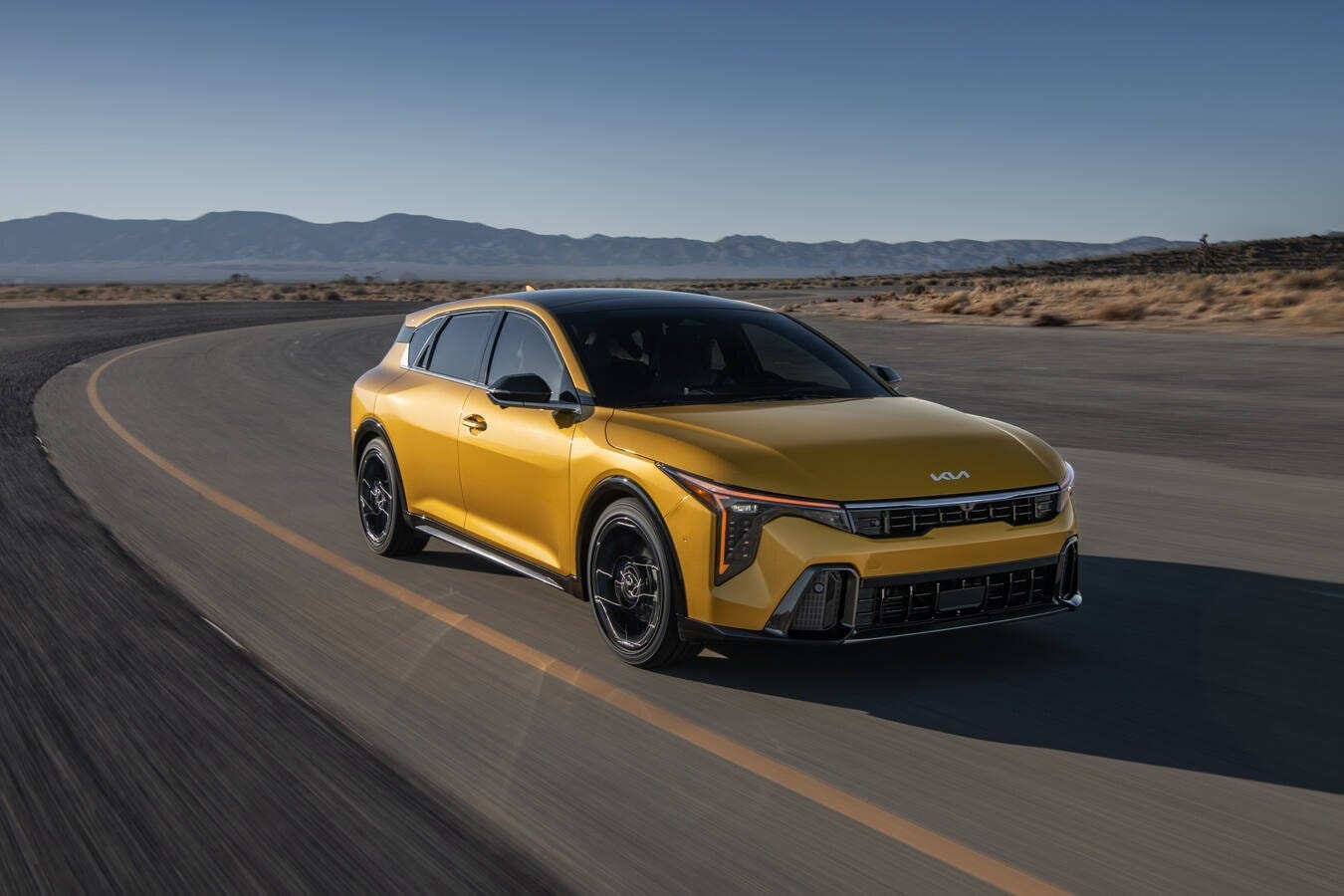 The 2026 Kia K4 Hatchback Offers a Korean Take on the VW GTI