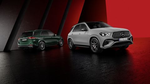 mercedes amg gle 53 2023 kraftstoffverbrauch kombiniert 10,7 – 10,2 l100 km, co2 emissionen kombiniert 244 232 gkm mercedes amg gle 53 2023 combined fuel consumption 107 – 102 lkm, combined co2 emissions 244 232 gkm alle angegebenen werte sind die ermittelten „wltp co₂ werte“ isv art 2 nr 3 durchführungsverordnung eu 20171153 die kraftstoffverbrauchswerte wurden auf basis dieser werte errechnet the stated figures are the measured "wltp co₂ figures" in accordance with art 2 no 3 of implementing regulation eu 20171153 the fuel consumption figures were calculated on the basis of these figures