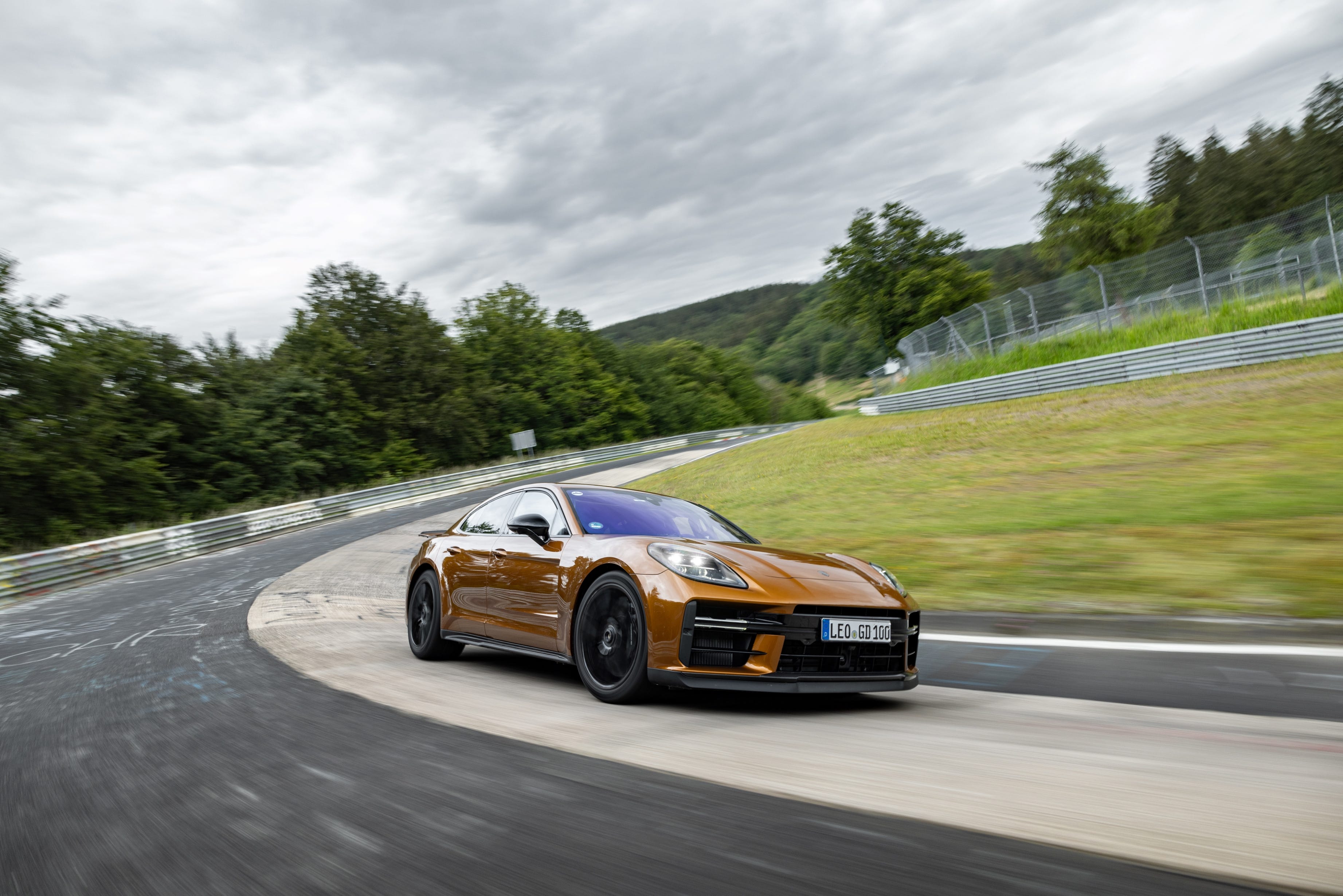 A Secret Porsche Panamera Variant Just Broke a Record at the Nürburgring