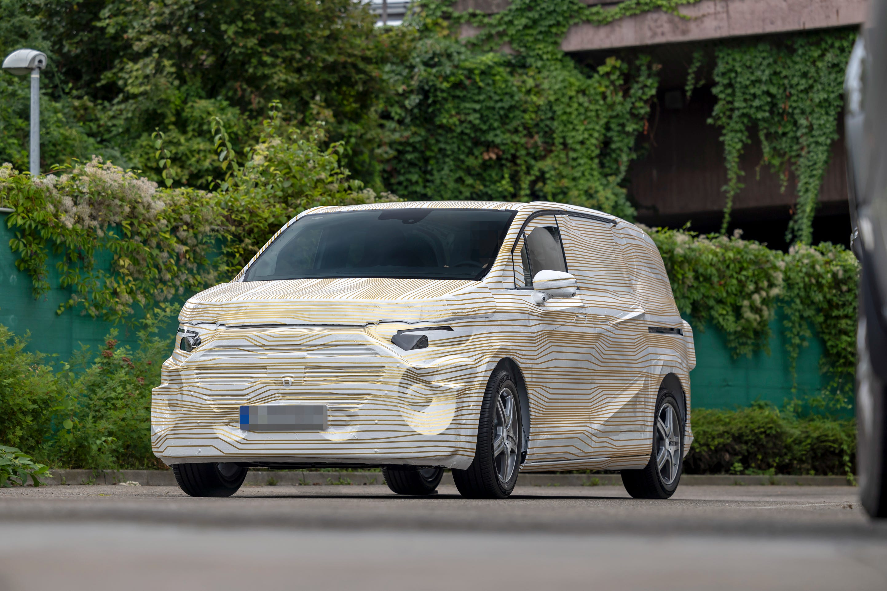 Mercedes-Benz Teases Its Van.EA Prototype in Camo