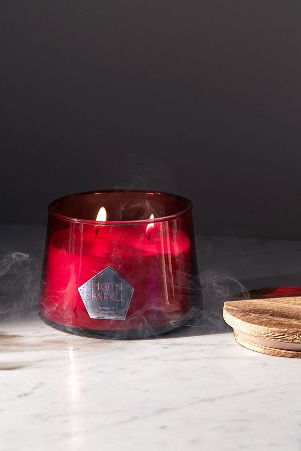 25 Best Christmas Candles For 2018 - Lovely Scented Holiday Candles