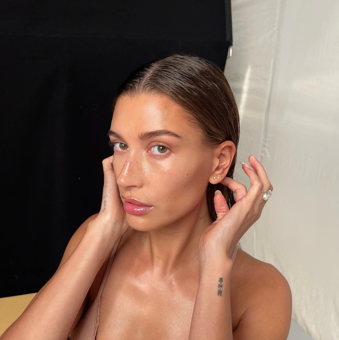 Hailey Bieber Just Shared All the Products She Uses in Her Everyday Makeup Routine