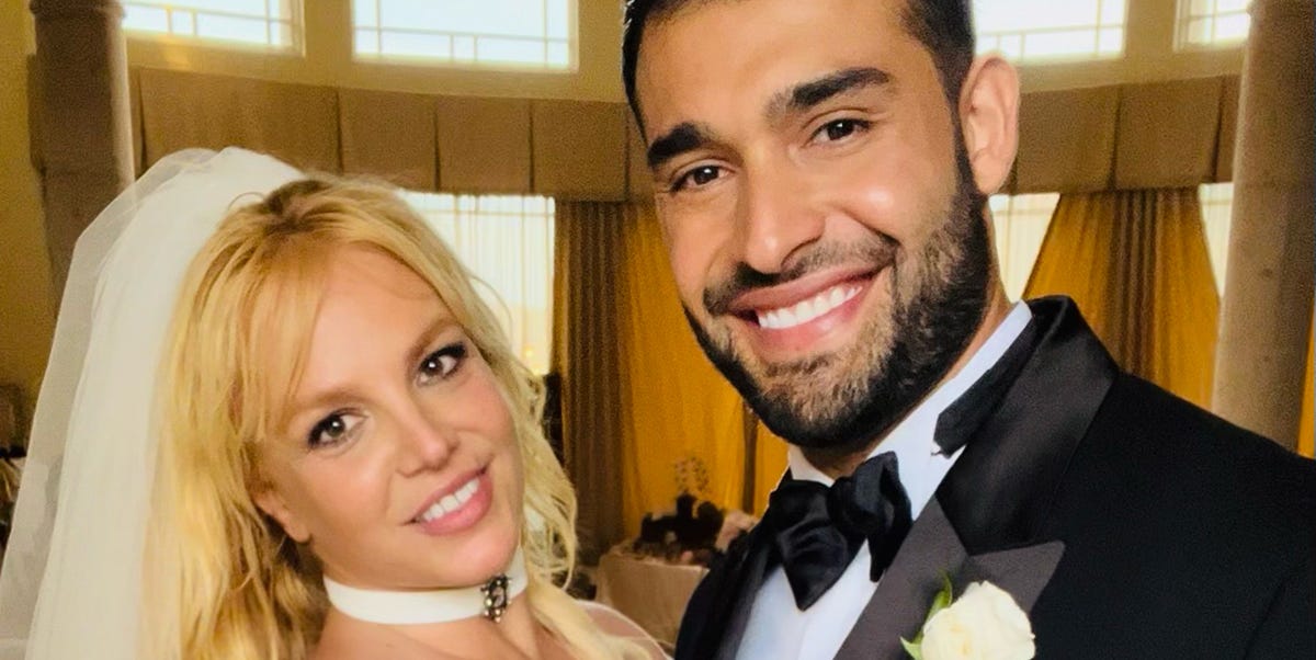 Britney Spears Says She Wore a Diamond Thong to Her Wedding Britney Spears Says She Wore a Diamond Thong to Her Wedding