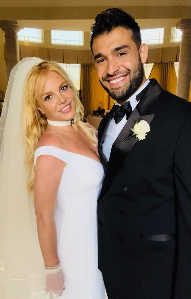 PREMIUM EXCLUSIVE - BRITNEY SPEARS MARRIES SAM ASGHARI IN INTIMATE LA WEDDING, LOS ANGELES, CALIFORNIA, USA - 09 Jun 2022 britney spears and sam asghari