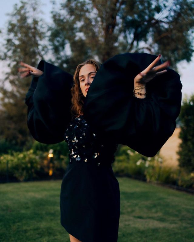 Adele Looks Incredible in a Black Minidress for Her 34th Birthday