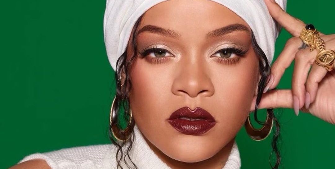 Rihanna On Empowering Perfumes, Smelling Like A Badass And Her Pregnancy Scent Obsession