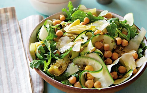 arugula salad with zucchini ribbons