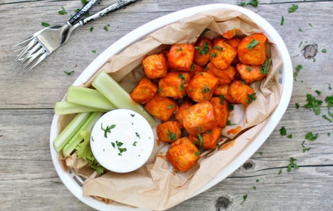 Crispy Buffalo Tofu Bites With Garlicky Yogurt + Feta Dip Crispy Buffalo Tofu Bites With Garlicky Yogurt + Feta Dip
