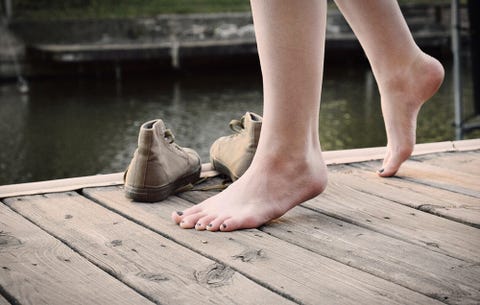 9 Sneaky Reasons Your Feet Hurt Prevention 9 Sneaky Reasons Your Feet Hurt Prevention