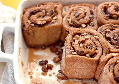 Flat Belly Diet Recipes: maple-pecan cinnamon rolls