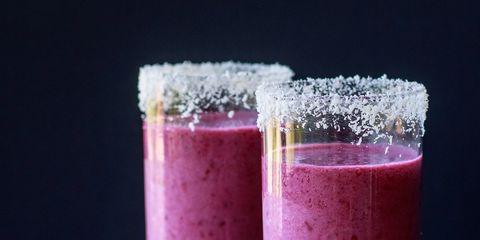 berry belly blast smoothie