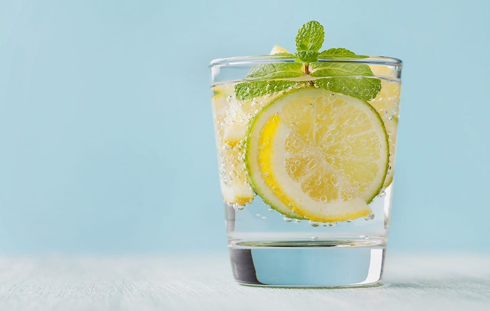 does-lemon-water-burn-fat-prevention