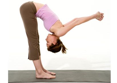 yoga for posture: standing forward bend with shoulder rinse