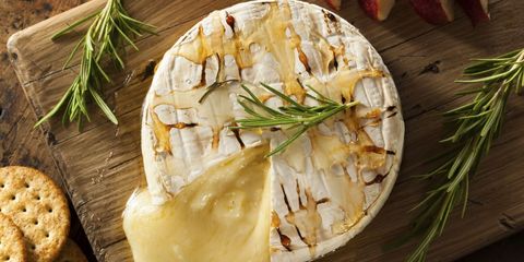Baked brie with honey