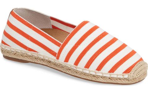 Prevention Readers Are Obsessed With These Cute Shoes That Ward Off ...