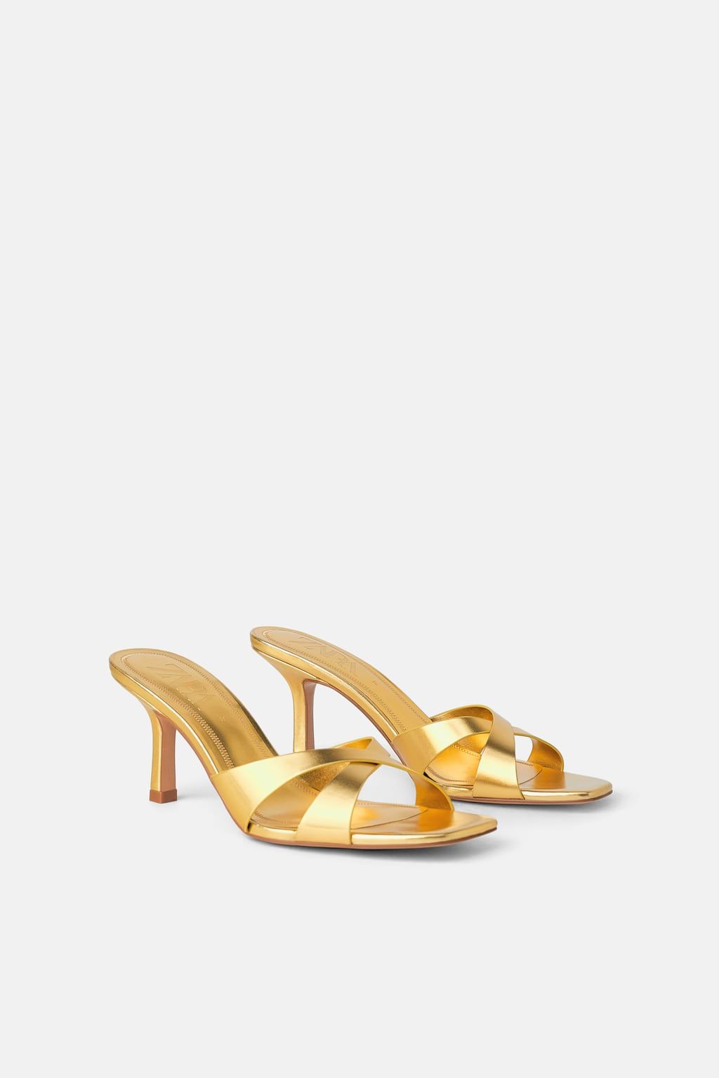 10 zapatos de fiesta de Zara, planos, con tacón sensato y 10 zapatos de fiesta de Zara, planos, con tacón sensato y