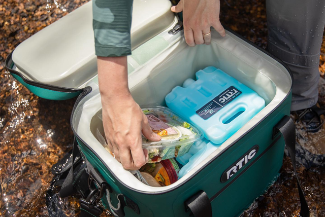 rtic soft pack cooler