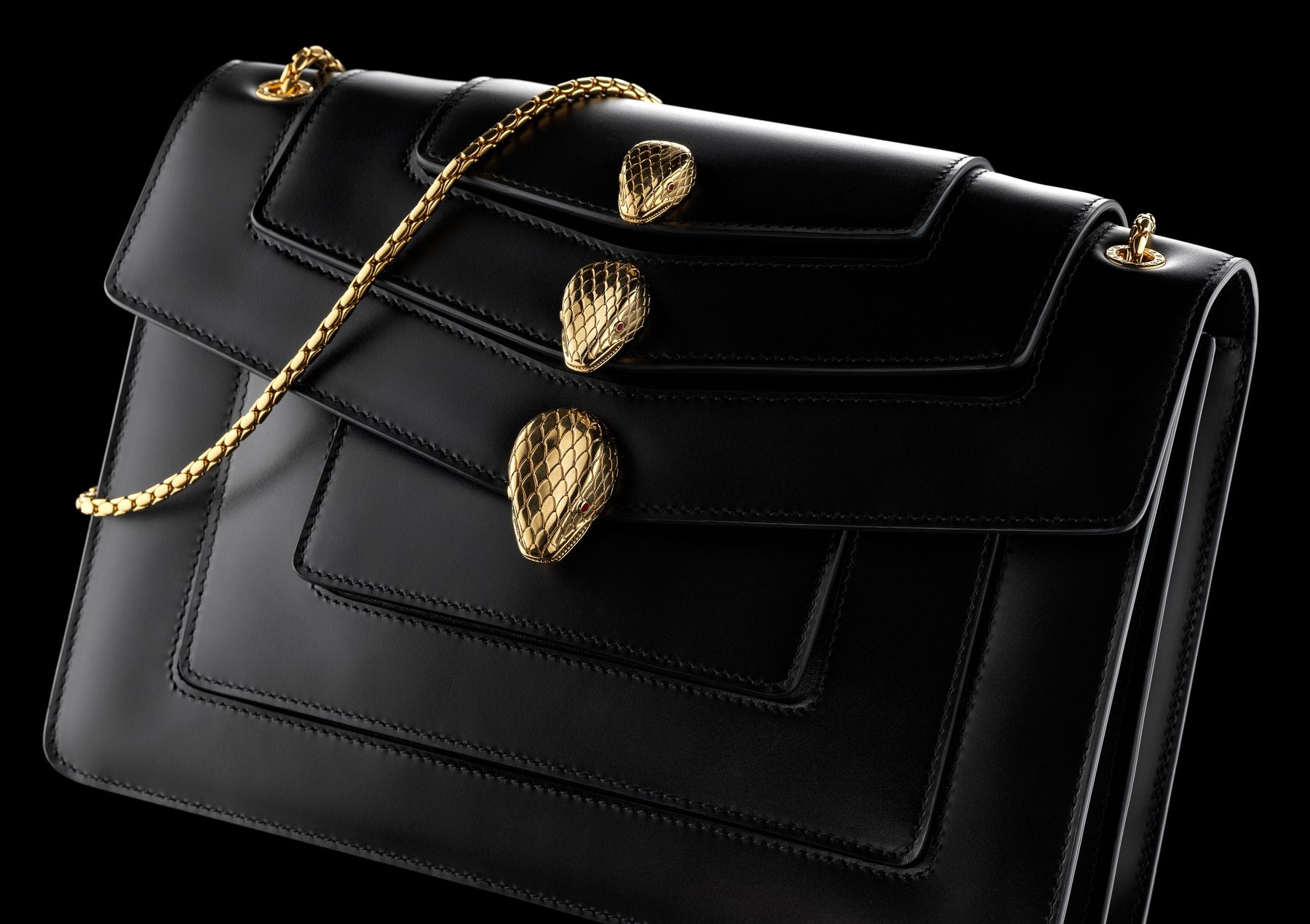 bvlgari purse