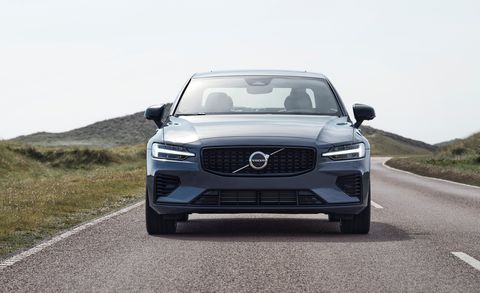 2023 volvo s60 and v60