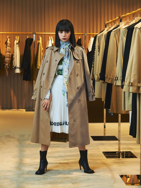 池田エライザと巡る バーバリー のバーチャルショップツアー 池田エライザと巡る バーバリー のバーチャルショップツアー