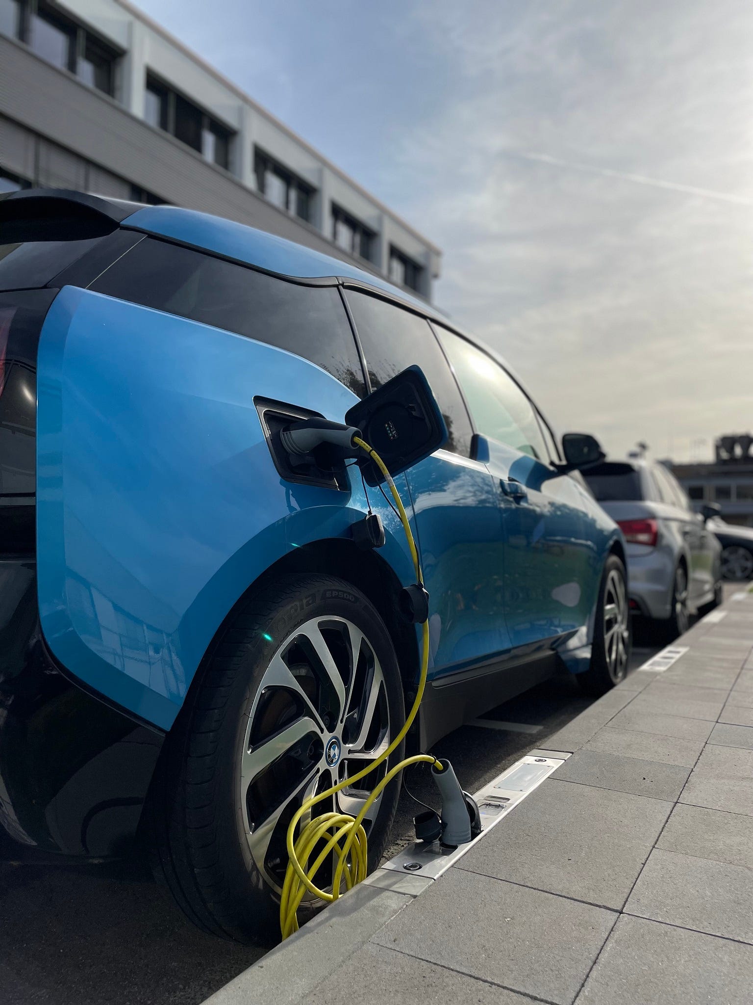 This Curb Looks Normal. Then It Starts Charging Your Car.