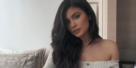 Kylie Jenner Wears 28 Fashion Nova Dress Kylie Jenners Gray Off
