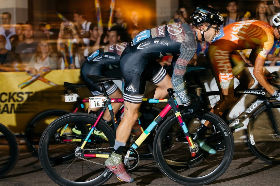 crit racing bike