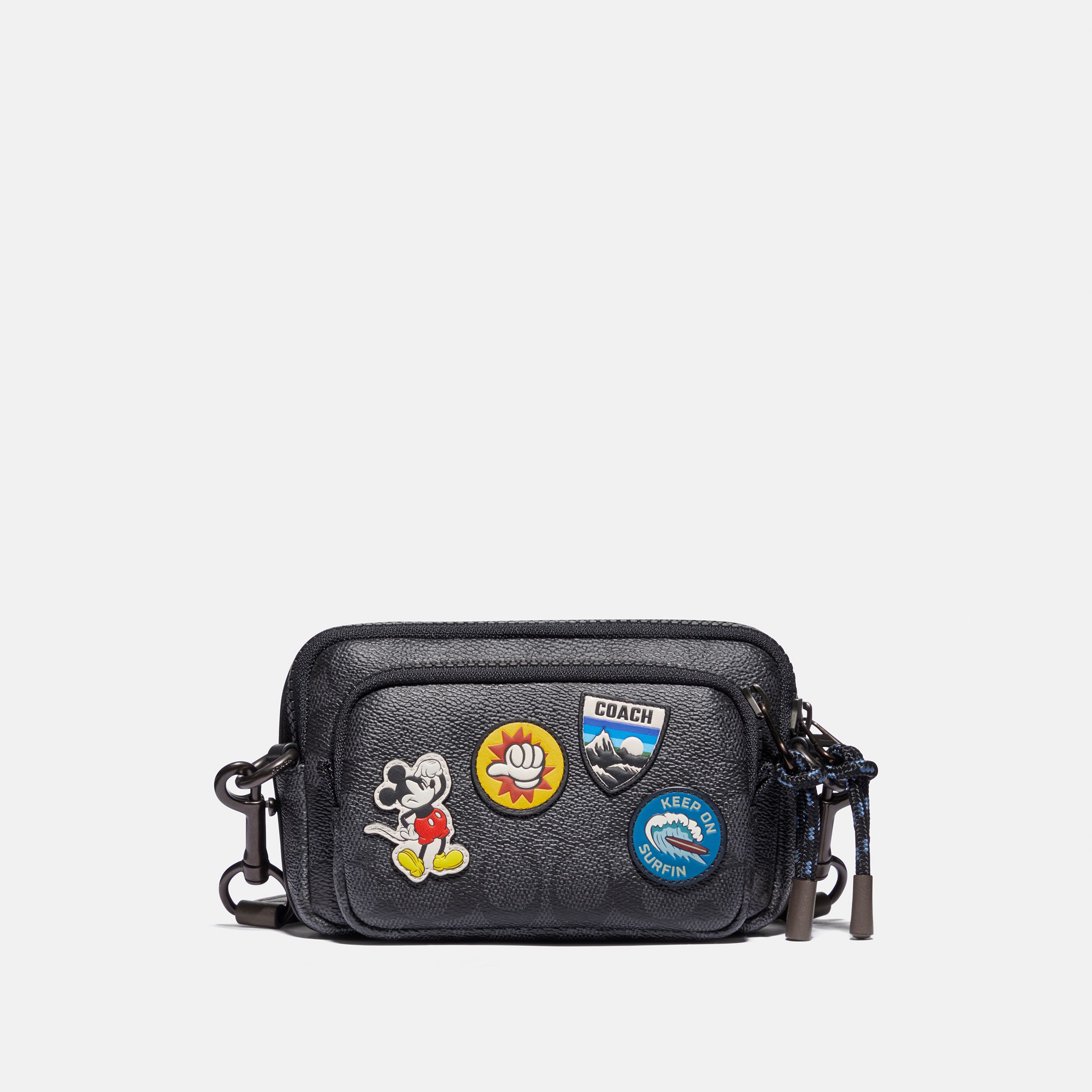 DISNEY x COACH 日本限定の『THE PLAY（ザ・プレイ）』コレクション登場