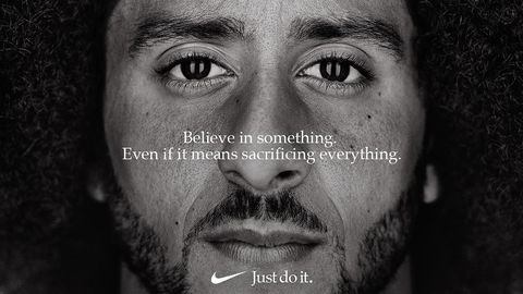 Nike triunfa con la campaña de Colin Kaepernick (pese a los intentos de Trump) - Nike aumenta sus beneficios el lanzamiento de la campaña con Colin Kaepernick
