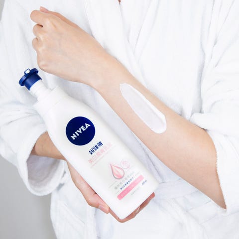 妮維雅美白乳液 二手拍 美妝保養 其他美妝保養在旋轉拍賣