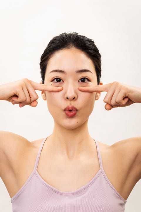 顔も筋トレする時代 小顔トレーニングですっきり小顔を手に入れよ 顔も筋トレする時代 小顔トレーニングですっきり小顔を手に入れよ