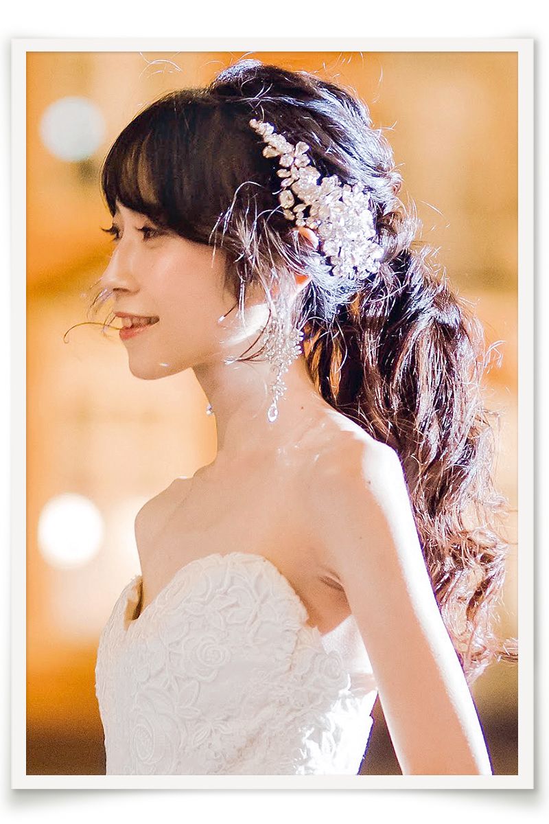 リアル花嫁発 結婚式の髪型 ウエディングフォトのヘア見本帳
