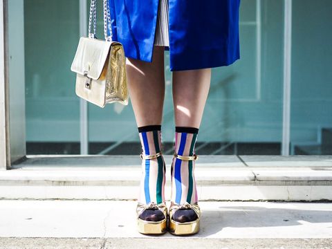 Blue, Street fashion, Leg, Footwear, Human leg, Electric blue, Cobalt blue, Yellow, Fashion, Sandal, 