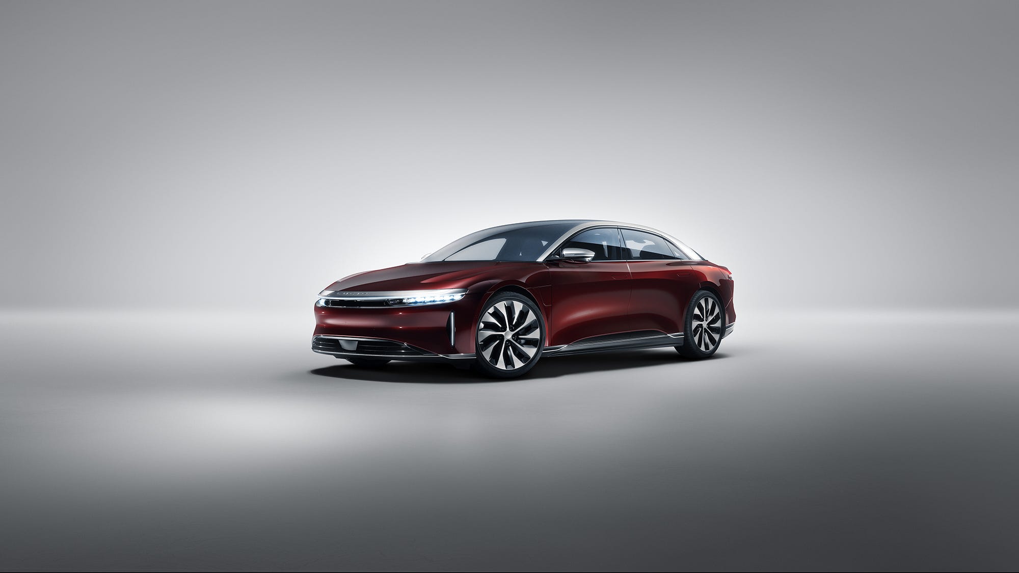 Lucid Air Grand Touring Performance Offers 1050 HP