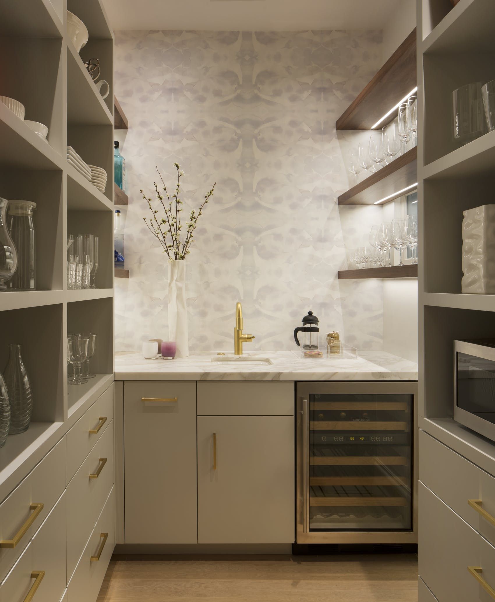 45 charming butler's pantry ideas - what is a butler's pantry?