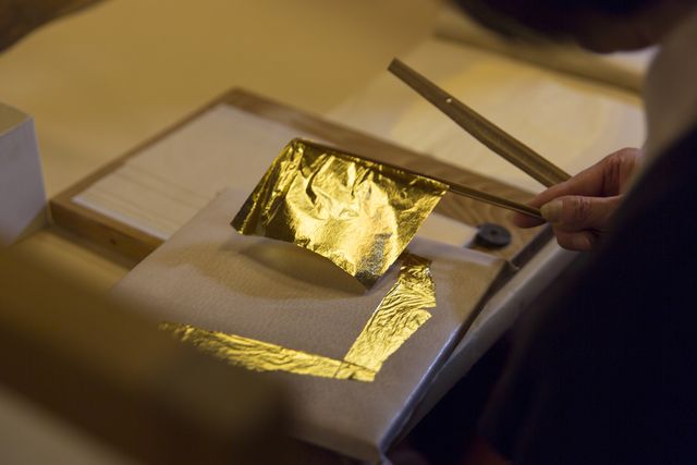「ティファニー」が金沢金箔の伝統を守るプログラムを発足