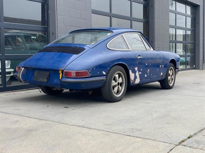 This Is How Much Vintage Porsche 911 You Get For $36,500 in 2024