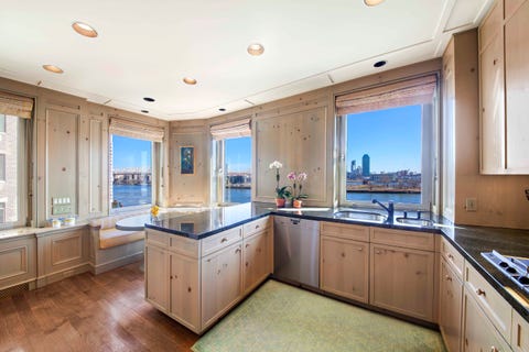 Greta Garbo S New York City Apartment Sold For Far More Than Its Greta Garbo New York City Apartment