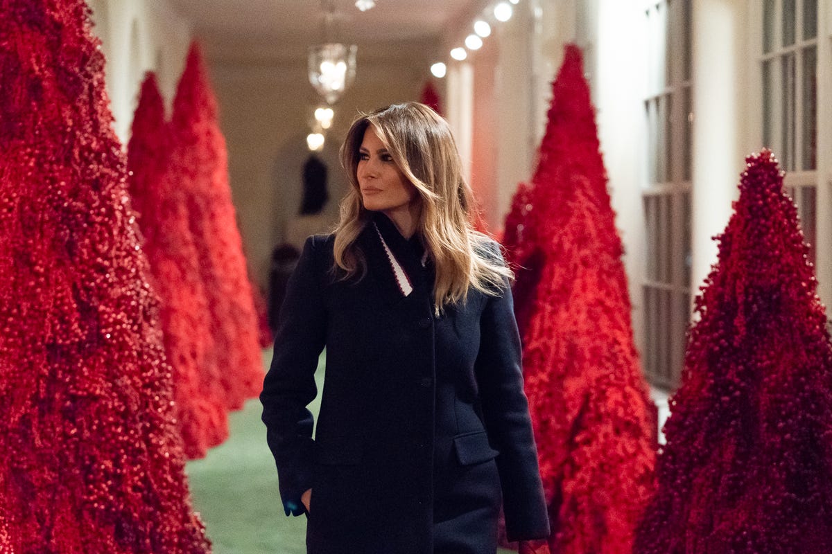 White House Christmas Trees Shining 2022 The 2018 White House Christmas Theme Is Apparently 'The Shining'