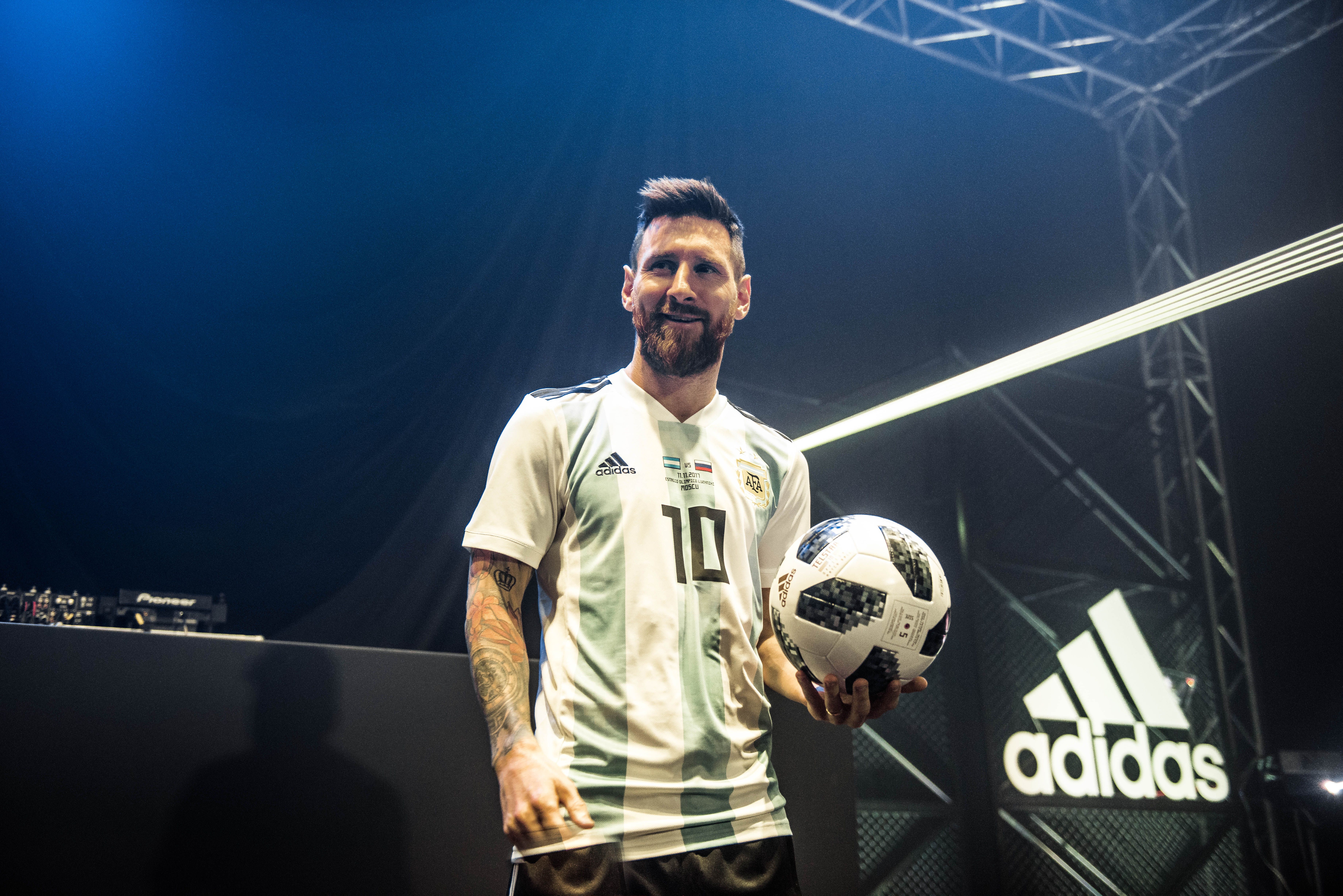 adidas soccer ball world cup 2018