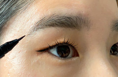 平行眉 はもう古い 最新韓国メイクの眉毛の描き方と整え方をプロが伝授 平行眉 はもう古い 最新韓国メイクの眉毛の描き方と整え方をプロが伝授