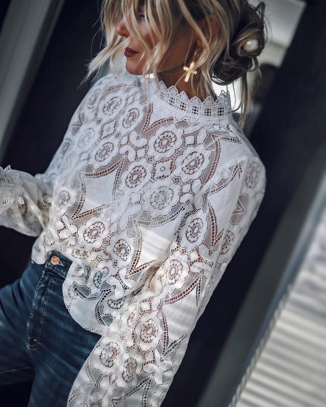 violencia he equivocado libro de texto La camisa blanca de encaje de Zara más vendida de la temporada ya está por  todo Instagram -Zara arrasa en Instagram con esta camisa blanca de encaje