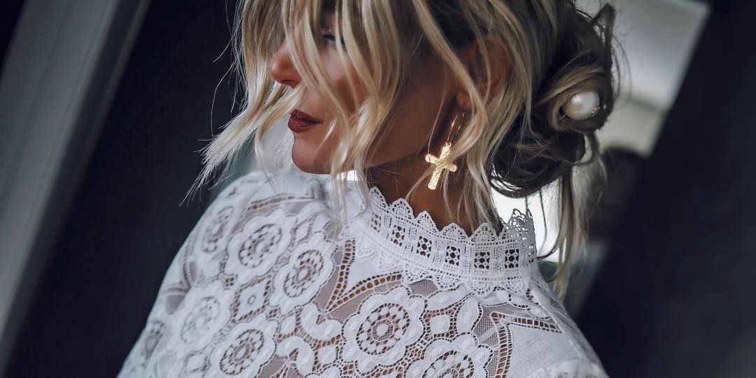 La camisa blanca de encaje de más vendida de la temporada ya está por todo Instagram -Zara arrasa en Instagram esta camisa blanca de encaje
