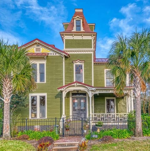 Checking Out Pippi Longstocking From >> Pippi Longstocking S Home Is On The Market In Florida For 750k Checking Out Pippi Longstocking From >> Pippi Longstocking S Home Is On The Market In Florida For 750k