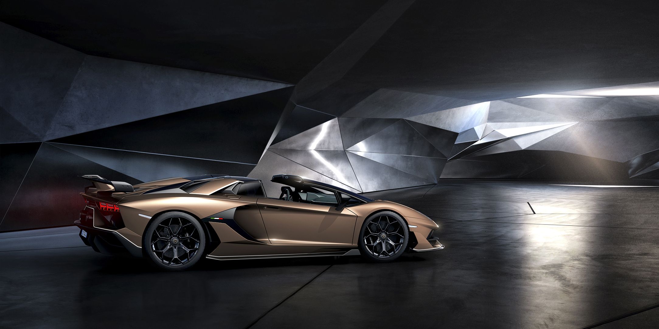 2020 Lamborghini Aventador SVJ Roadster Revealed at Geneva 2019