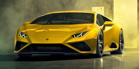 Land vehicle, Vehicle, Car, Supercar, Sports car, Automotive design, Yellow, Lamborghini, Performance car, Automotive exterior, 