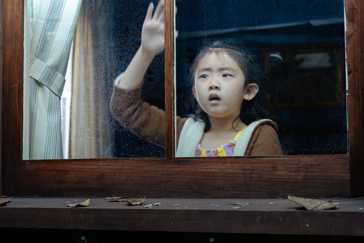 ‘A knock at the door’: release date, trailer, cast, synopsis and more of Shyamalan’s new film