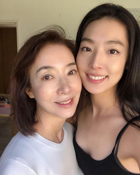 婚詞離曲2 繼母曖昧繼子毀三觀 63歲美魔女