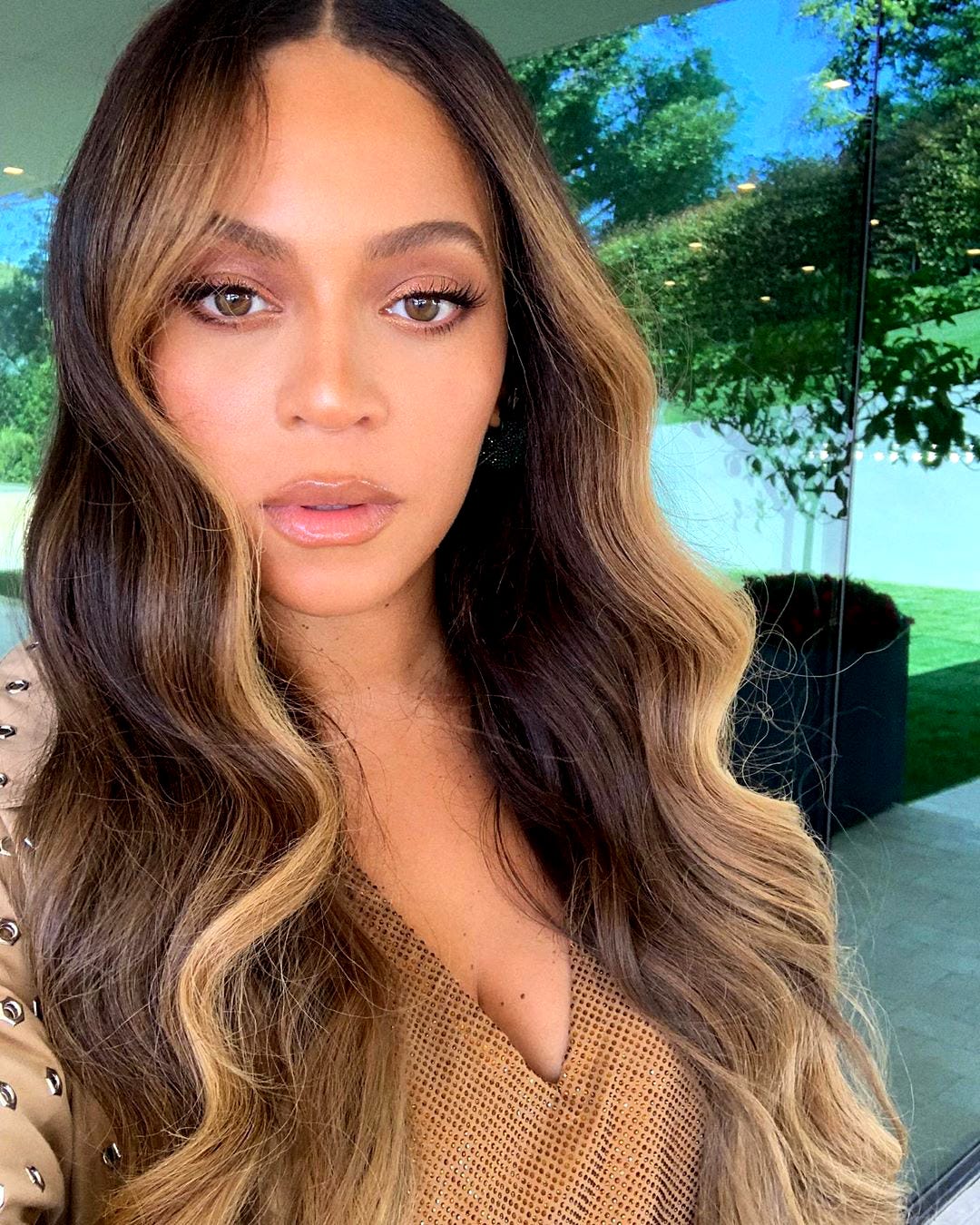 Beyonces Makeup In This Selfie Is All The Beauty Inspiration You Need